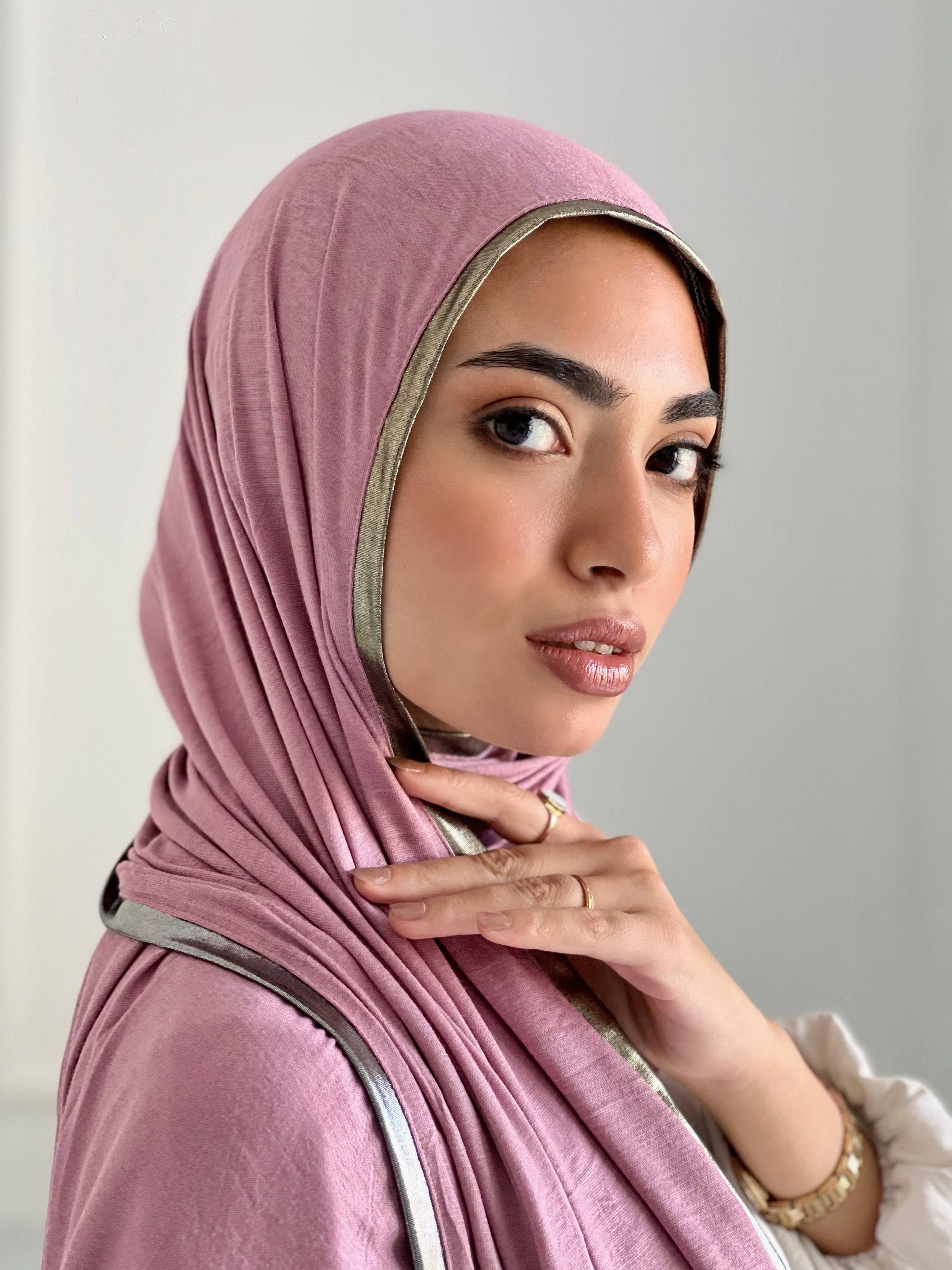 Pink Gold & Silver Kuwaiti Scarf