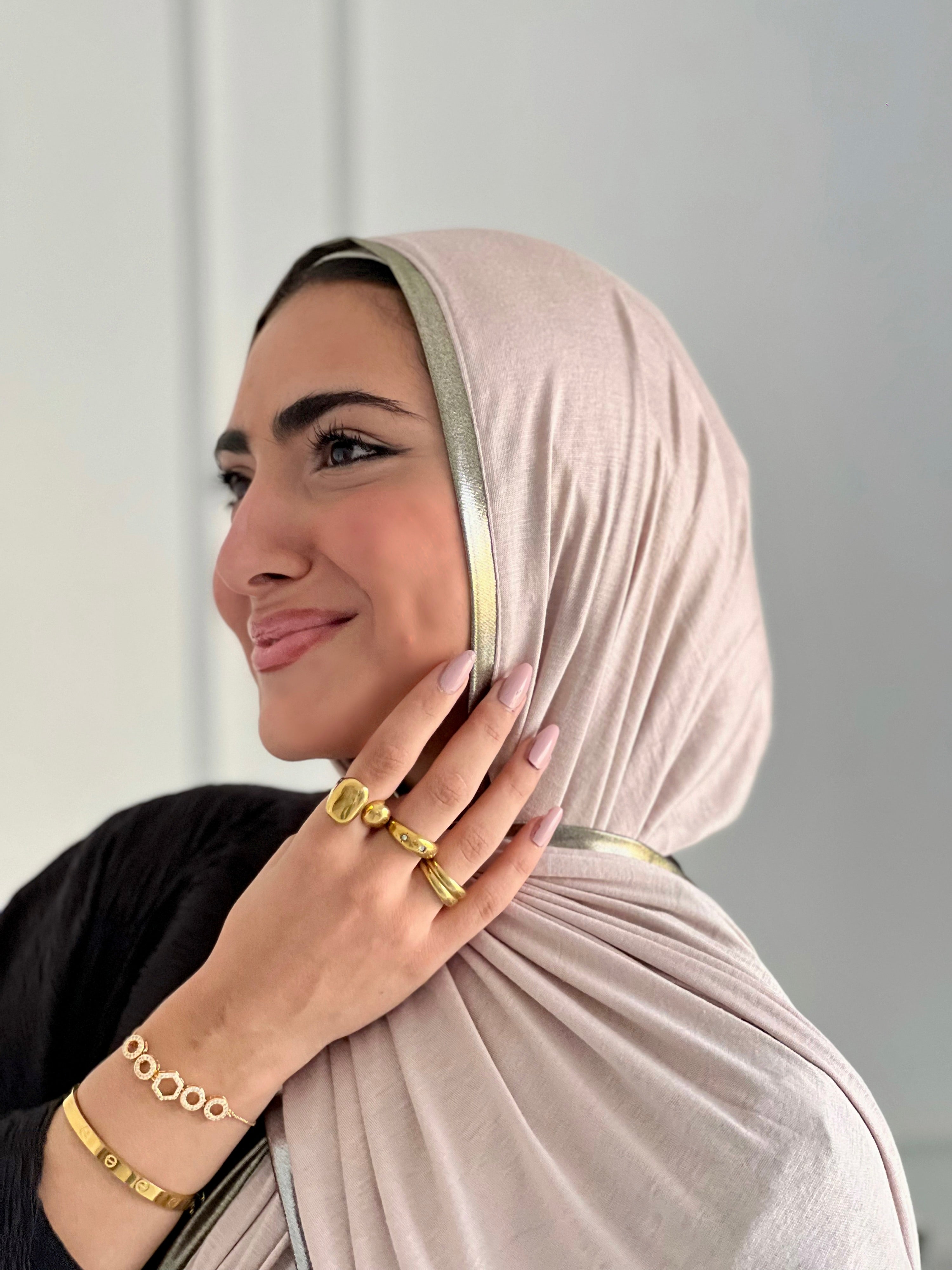 Greige Gold & Silver Kuwaiti Scarf