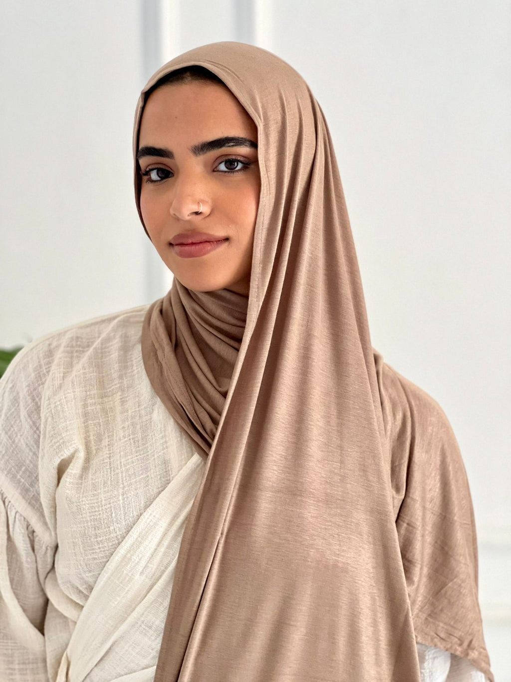 Cafe Plain Kuwaiti Scarf