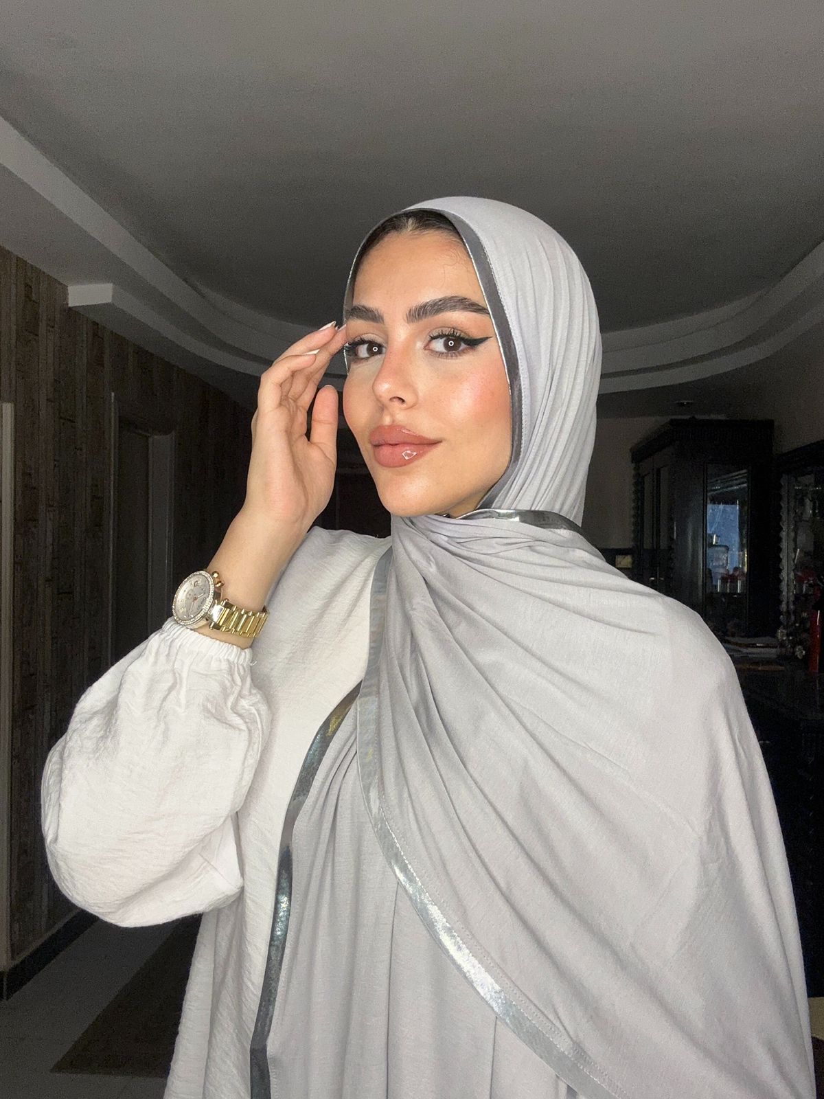 Grey Gold & Silver Kuwaiti Scarf