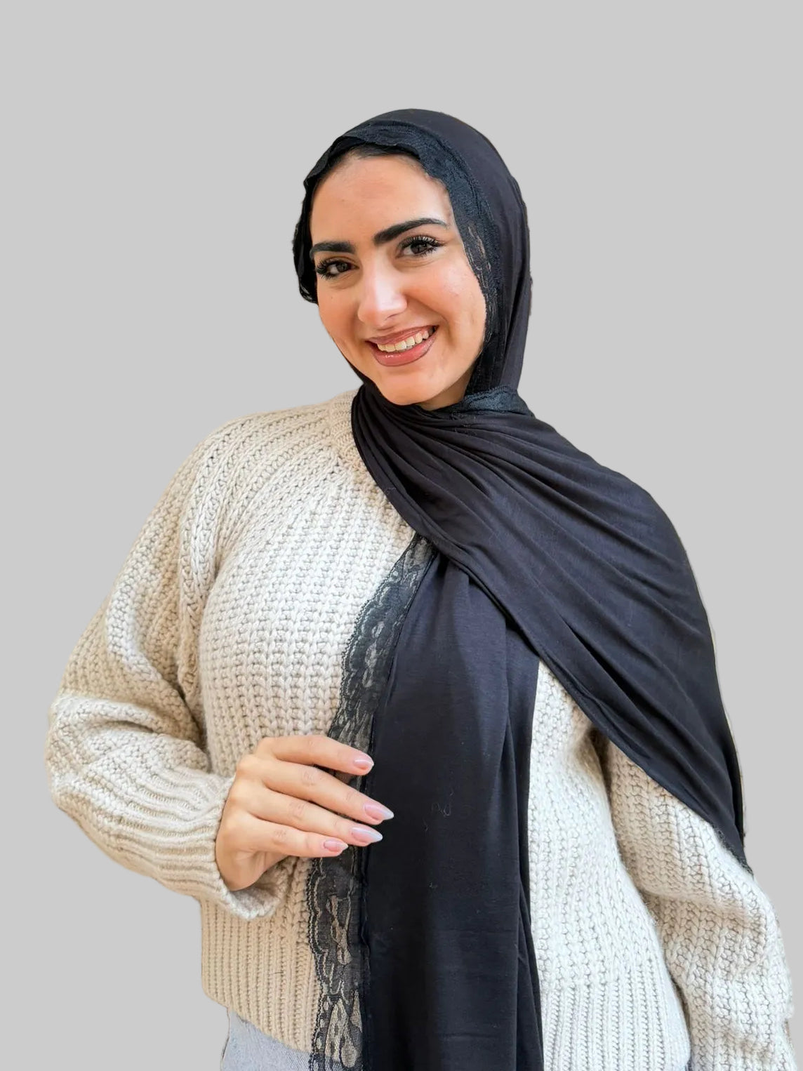 Black Kuwaity cottons with dantelle