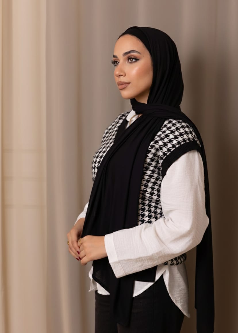 Black Plain Kuwaiti Scarf with Bandana