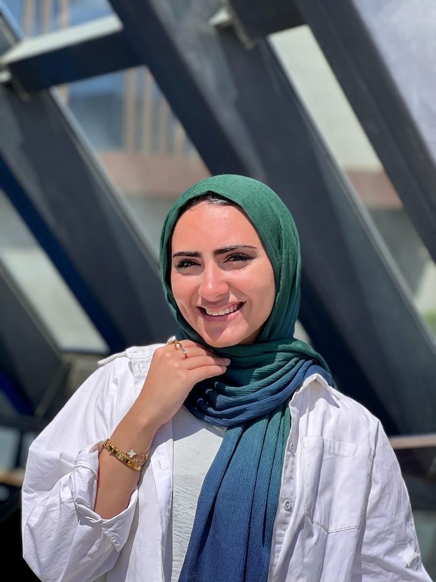 Airy warp Gradients Kuwaiti Scarf