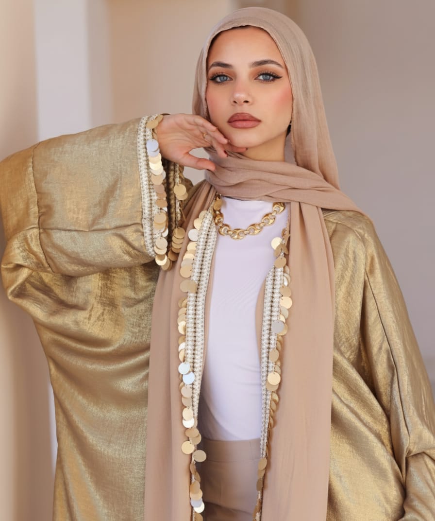 Golden dunes in beige